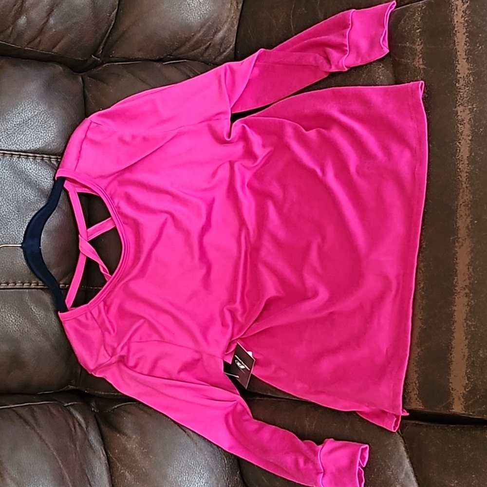 Women's long-sleeved top